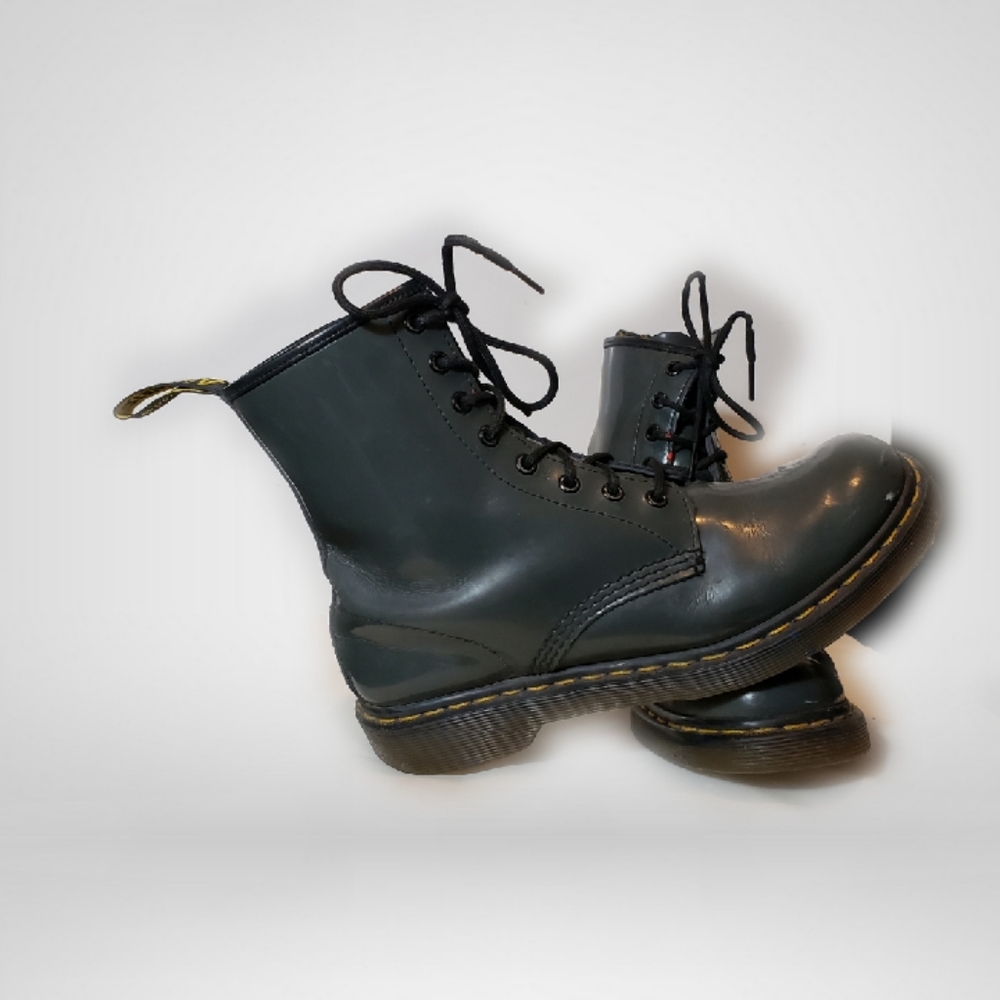 Gray Patent Leather Dr. Martens size 9